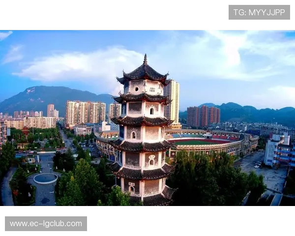 印江队与石阡队激战正酣精彩纷呈 赛场比分引人注目